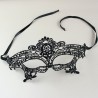 Black lace eye mask - party & carnival & masquerades 2 piecesMasks