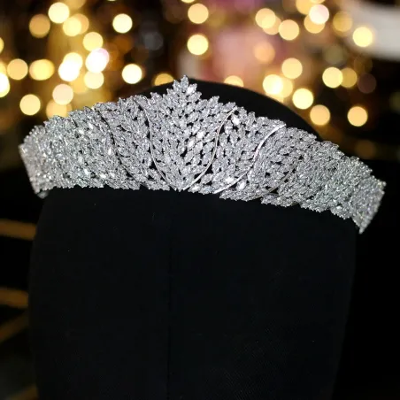 ASNORA Classic CZ Cubic Zirconia Bridal Wedding Headdress Crown Headband Womens Party Jewelry AccesHaarspelden
