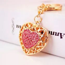 Dalaful Hollow Out Love Heart Key Chains Rings Holder For Lovers Sweetheart Pendant For Car KeyringsSleutelhangers