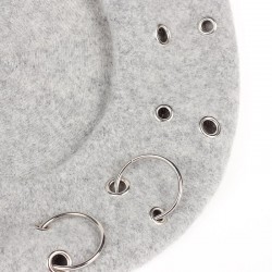17th-century beret - cap with silver ringsHats & Caps
