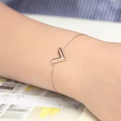 Stereoscopic V Charm Bracelet - Titanium SteelArmbanden