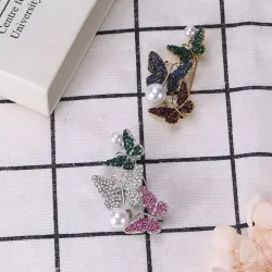 Triple Butterfly BroochesBroches