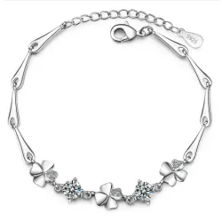 Elegante armband met klavertje vier en kristallen - 925 sterling zilverArmbanden