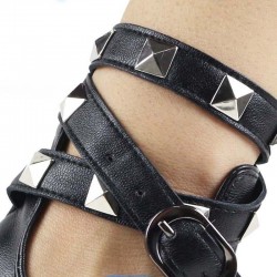Half finger leather gloves - with rivets & buckle - Rock / Punk styleGloves