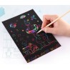 Kleur regenboog - scratch art papieren kaart - set met graffiti stencilEducatief