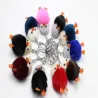 Pluizige harige pompon met kuikens - sleutelhangerSleutelhangers