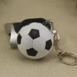 Sigarettenaansteker in voetbalvorm - sleutelhangerAanstekers