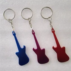 Flesopener met sleutelhanger - metalen gitaarBar producten