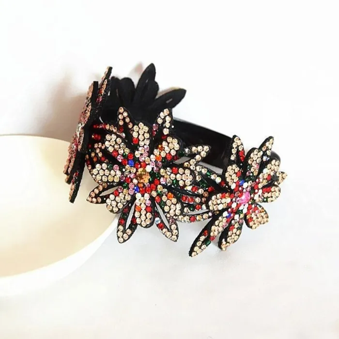 Bloemen haarclip - knot maker - klauw - met sprankelende strass steentjesHaarspelden