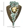 Vintage geometric brooch - with crystalsBrooches