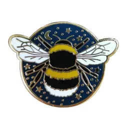 Hommel met ster / maan - kristallen broche - speldBroches