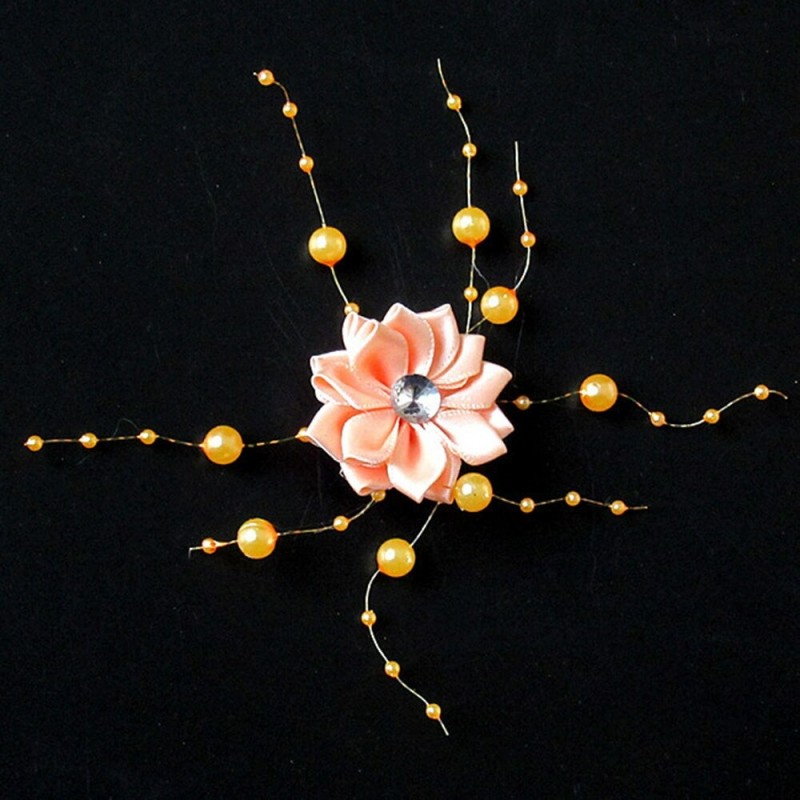 Elegant round hair clip - gypsophila flower - with pearl decorationsHair clips