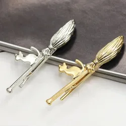 Metalen haarclip - kat op bezemsteelHaarspelden