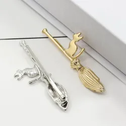 Metalen haarclip - kat op bezemsteelHaarspelden