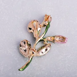 Prachtige roze tulp - kristallen brocheBroches