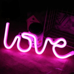 LED nachtlampje - neonlamp - USB - LOVE lettersVerlichting