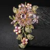 Elegante broche met grote kristallen bloemenBroches