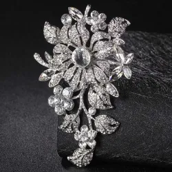 Elegant brooch with big crystal flowersBrooches