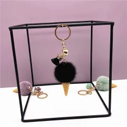 Metalen sleutelhanger - met een pluizige ijshangerSleutelhangers