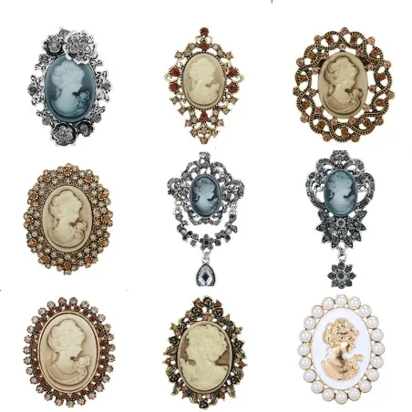 Vintage brooch - crystal cameoBrooches