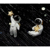 Astronauten met een ster - asymmetrische oorbellen - hanger voor kettingOorbellen