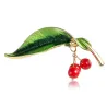 Groen blad / 3 kersen - elegante brocheBroches