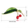 Groen blad / 3 kersen - elegante brocheBroches