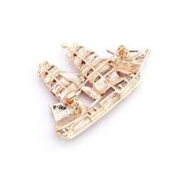 Elegante broche - met rode zeilbootBroches