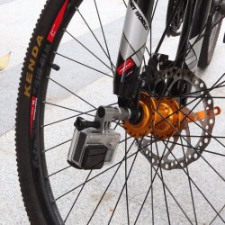 GoPro - action camera - bicycle wheel mount - wheel hub - bracket holder - steelMounts