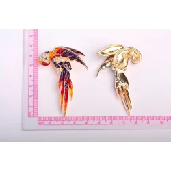 Luxurious crystal red parrot broochBrooches
