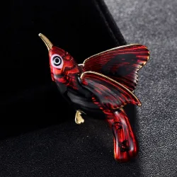 Elegante broche met een klein vogeltjeBroches