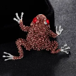 Small crystal frog with red eyes - vintage broochBrooches