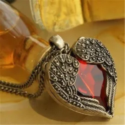 Exclusieve ketting met hartvormige hanger met rood kristal - vintage bronsHalskettingen