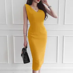 Elegante gele jurk - met V-hals / rugsplit / mouwloosJurken