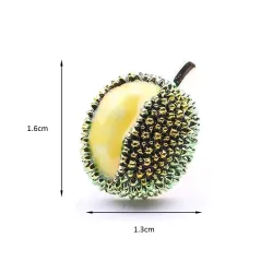 Elegante lychee fruit brocheBroches