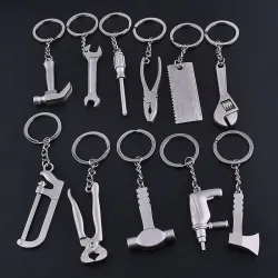 Sleutelhanger met metalen gereedschap - sleutel / hamer / zaag / bijl / moersleutel / electrodrill / schaarSleutelhangers