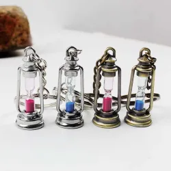 Metalen lamp - zandloper - sleutelhangerSleutelhangers