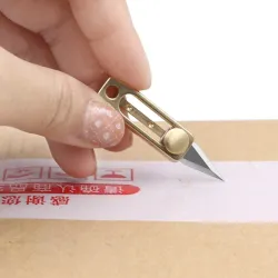 Mini zakmes - verschuifbaar - opvouwbaar - met sleutelringSleutelhangers