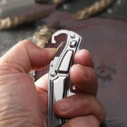 Mini opvouwbaar mes - met karabijnhaak - roestvrij staalMultitool & Zakmes