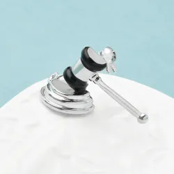 Judge's brooch - court hammerBrooches