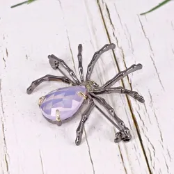 Elegante broche - zwarte spin - roze opaalBroches