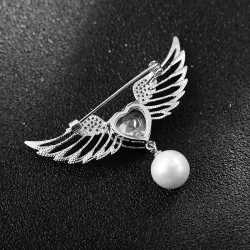 Luxe broche - engelenvleugels - kristallen hart - parelBroches