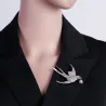 Kleurrijke strass vogel - vintage brocheBroches