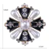 Vintage stijl kruis met parel / kristallen - exclusieve brocheBroches