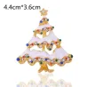 Kleurrijke kerstbroches - kerstboom - sneeuwvlokBroches
