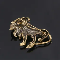 Antique silver / gold lion - broochBrooches