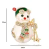 Kristallen sneeuwpop - brocheBroches