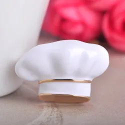 White chef's cap - broochBrooches