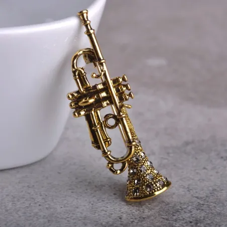Gouden trompet - met kristallen - brocheBroches