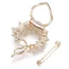 Kristallen bloem met strass - elegante brocheBroches